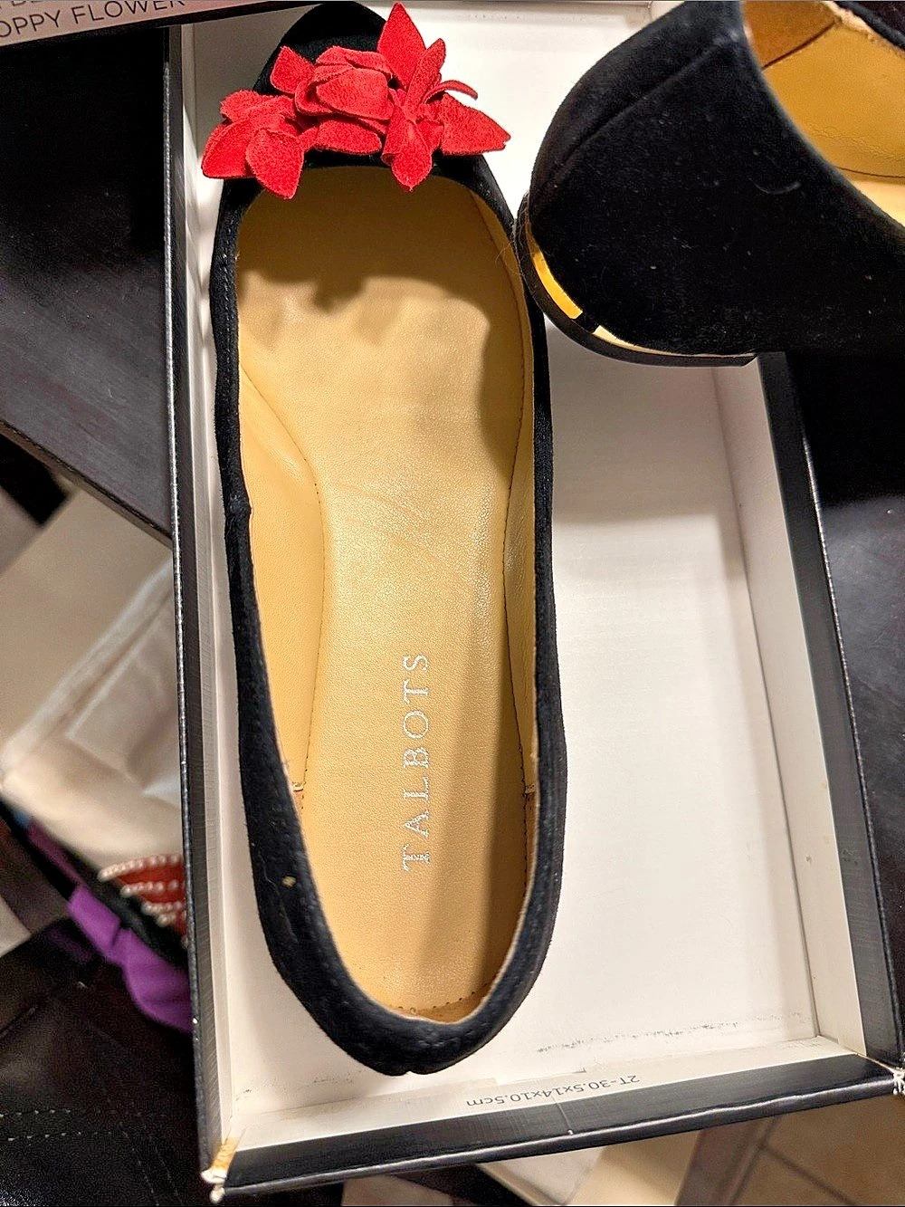 Talbots Poppy Flower Floral Flats Black & Red US 71⁄2 M